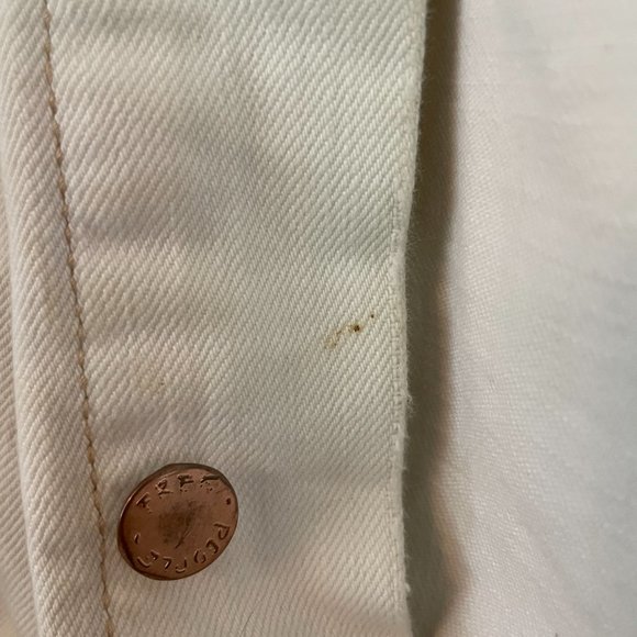 Free People Distressed Jean jacket in cream - Picture 3 of 5